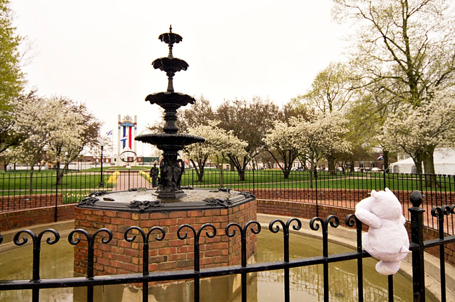 This fountain adds charm to the center of the city