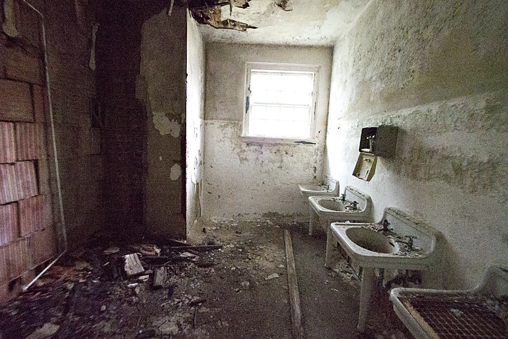 Sinks in ealry 20th century gym