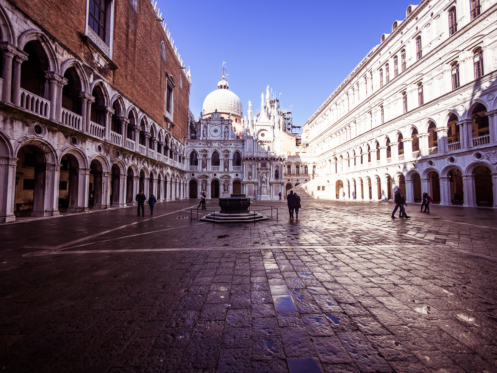 Courtyard of Doge's Palace